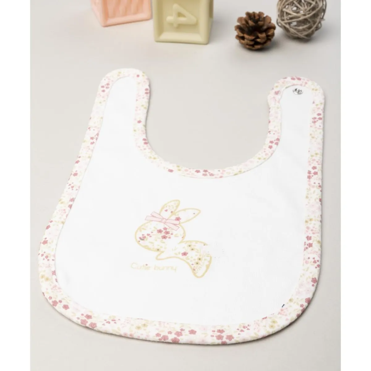 Clearance Babero con conejito y flores para niña Ropa Y Accesorios·Baberos|Recién Nacido·Ropa Y Accesorios