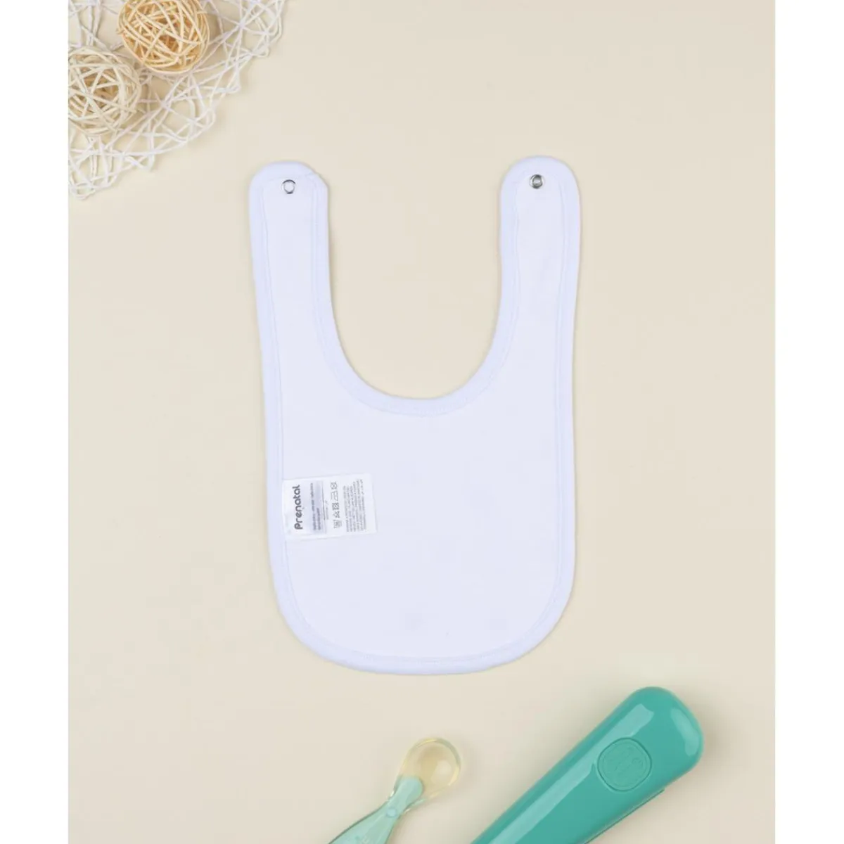Babero niña con caracoles all over*Prenatal Clearance