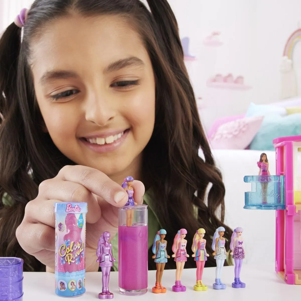 - Muñeca sorpresa Mini Land Color Reveal (Varios modelos) Muñecas
