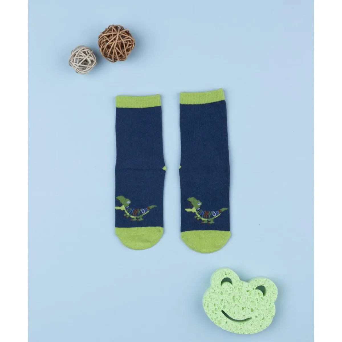 Calcetines antideslizantes azul con dinosaurio*Prenatal New