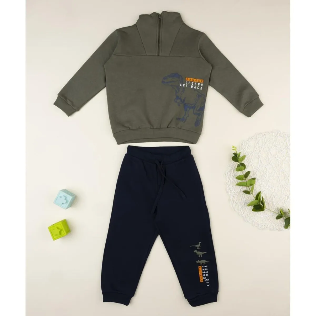 Online Conjunto deportivo niño T-rex Niño 2-10 Años·Conjuntos Y Deporte|Niño·Niño 2-10 Años