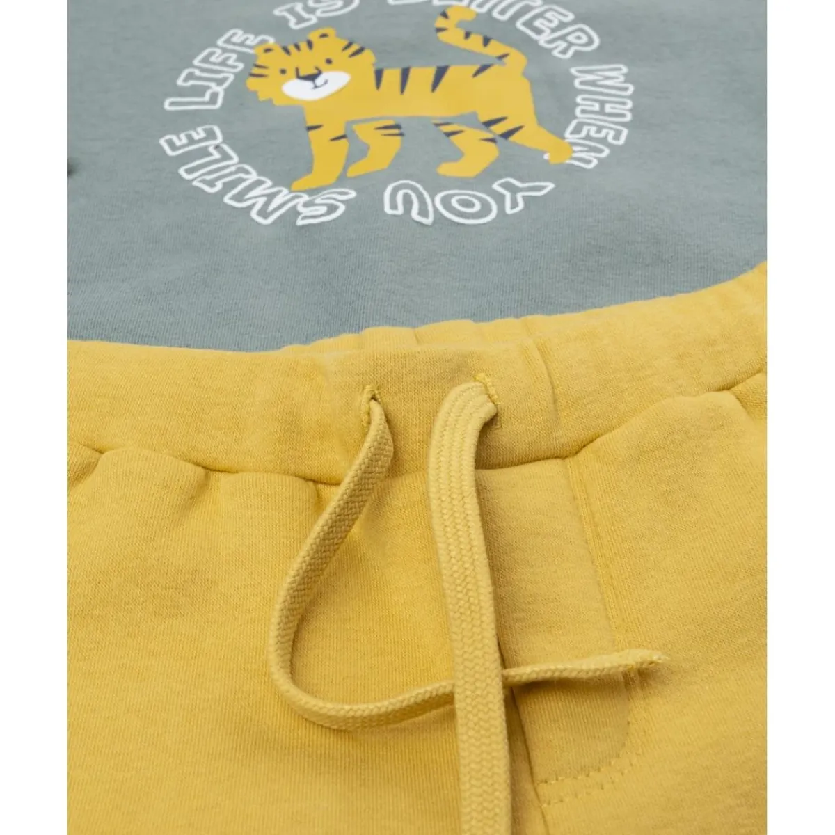 Conjunto jogging bebé verde y amarillo*Prenatal