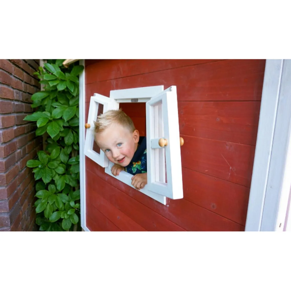EXIT - Casita Fantasía de madera roja*Exit Toys Online