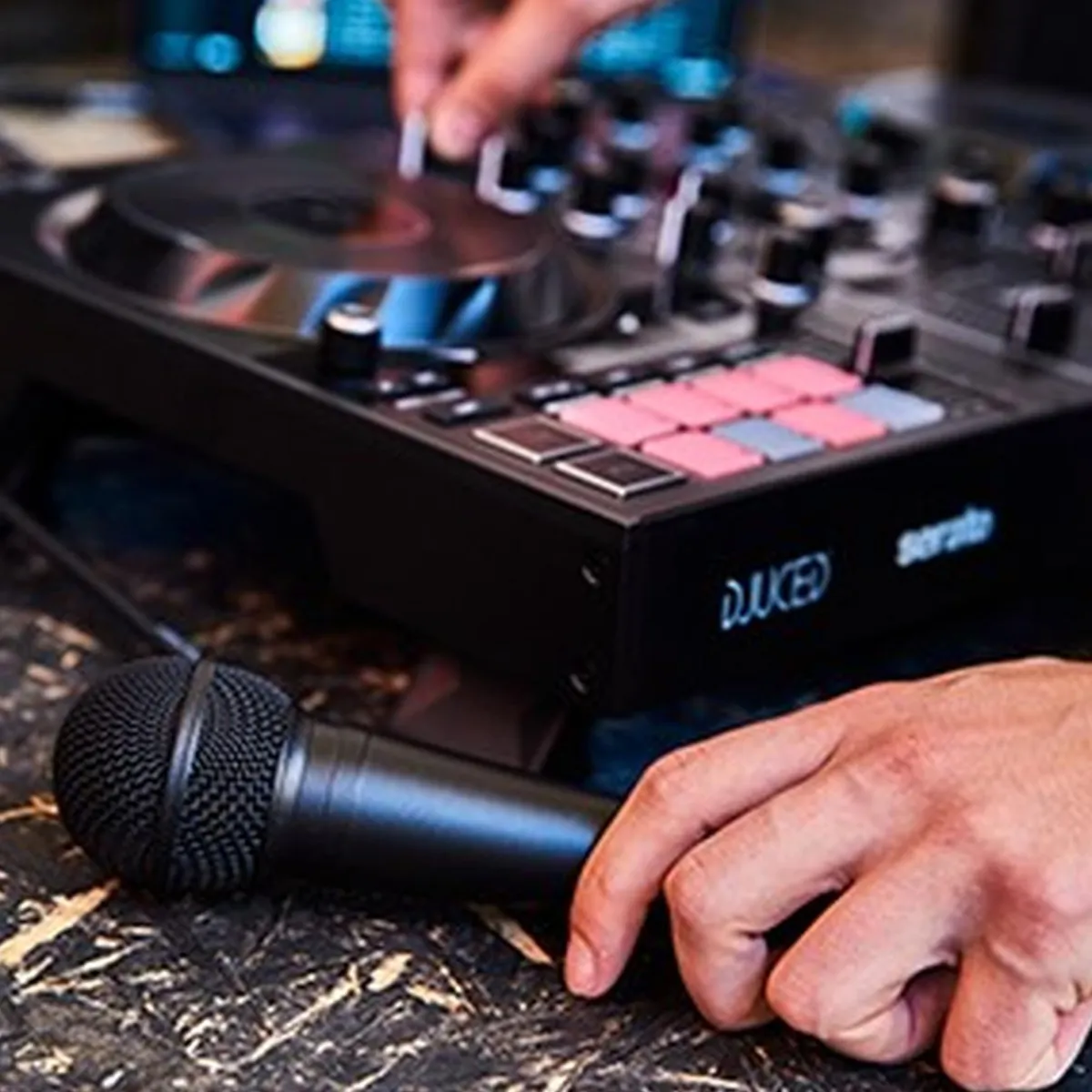 New Hercules - Mesa mezclas DJControl Inpulse 500 Videojuegos
