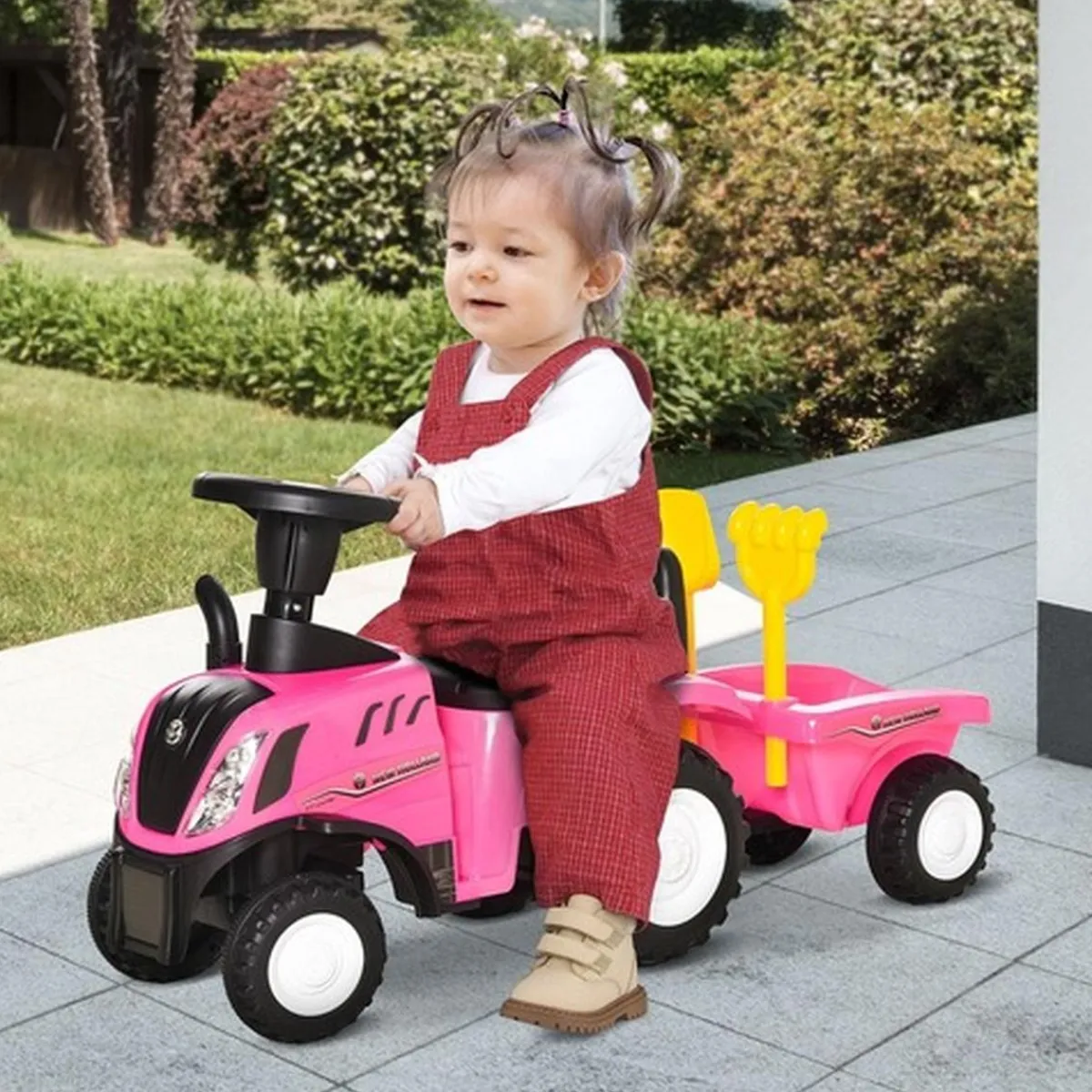 - Correpasillos Tractor con remolque y herramientas Rosa Vehículos De Batería O A Pedales