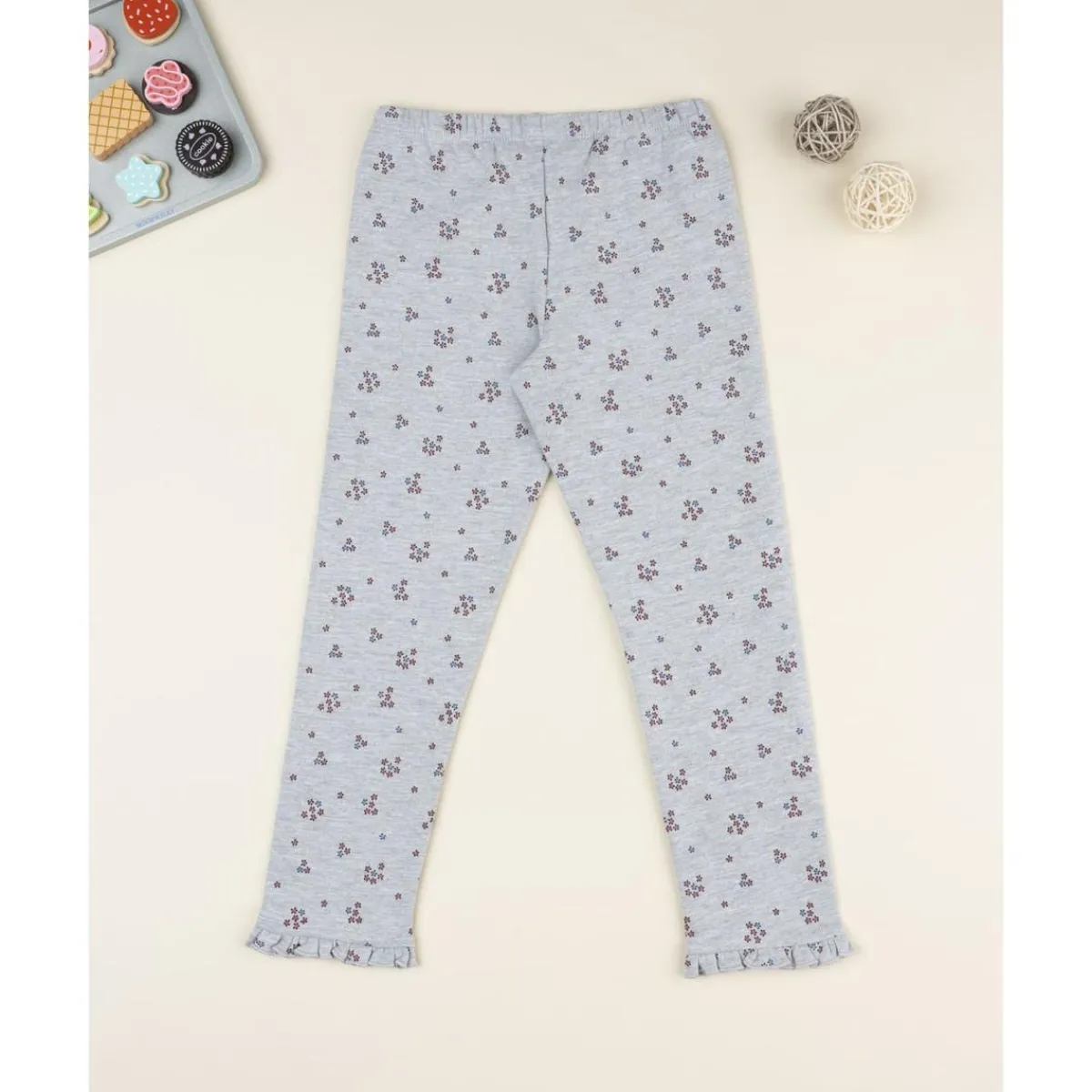 Leggings grises de niña con estampado floral allover*Prenatal New
