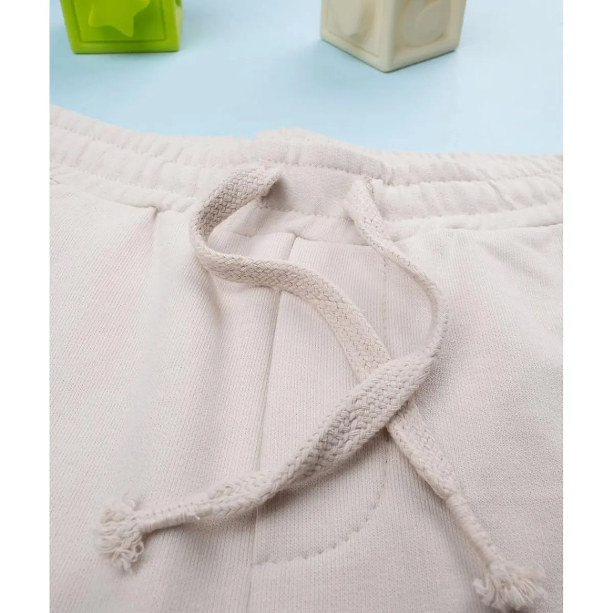 Pantalón niño beige con bolsillos*Prenatal Best
