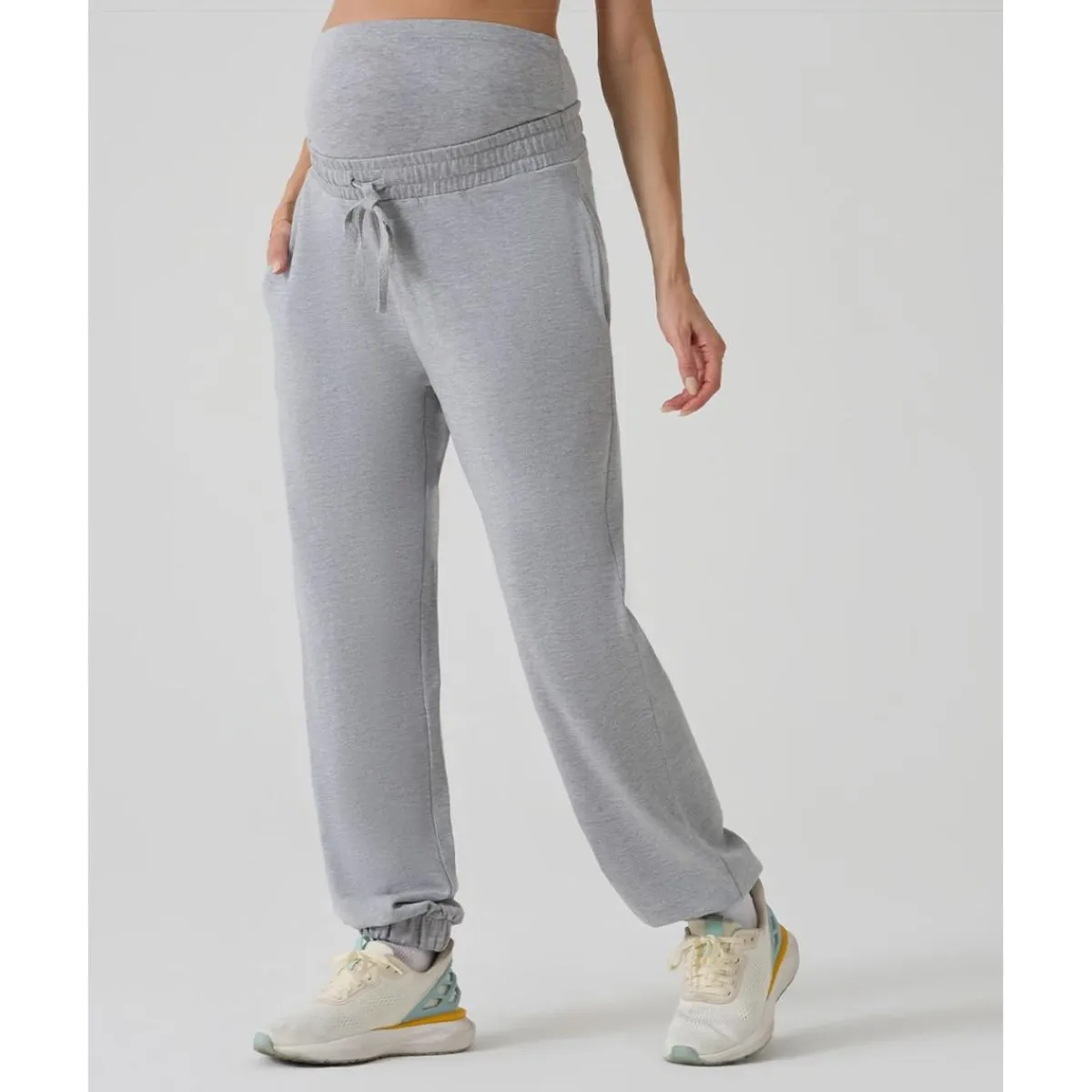 Pantalón premamá gris en felpa*Prenatal Hot