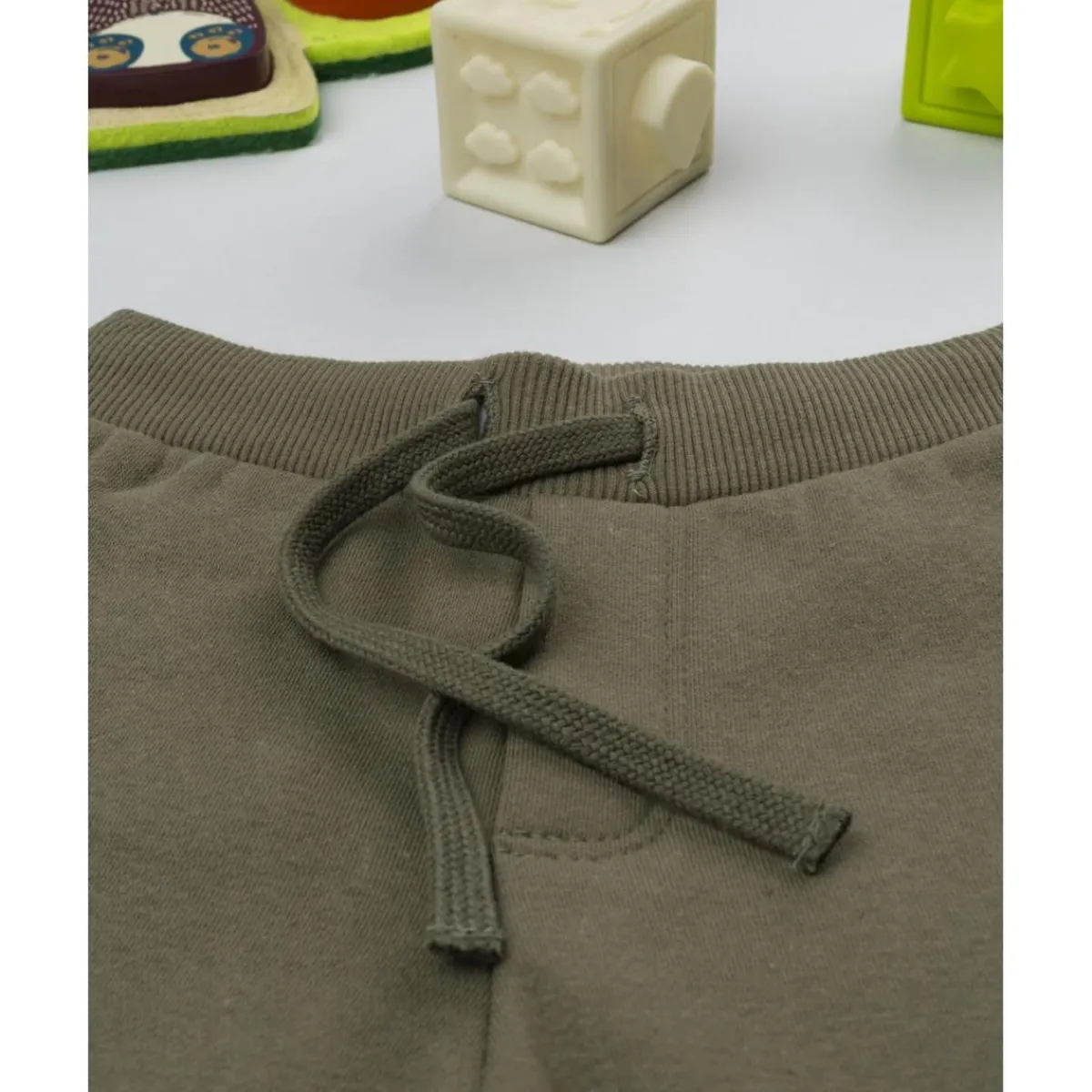 Pantalón verde oscuro para niño*Prenatal Discount