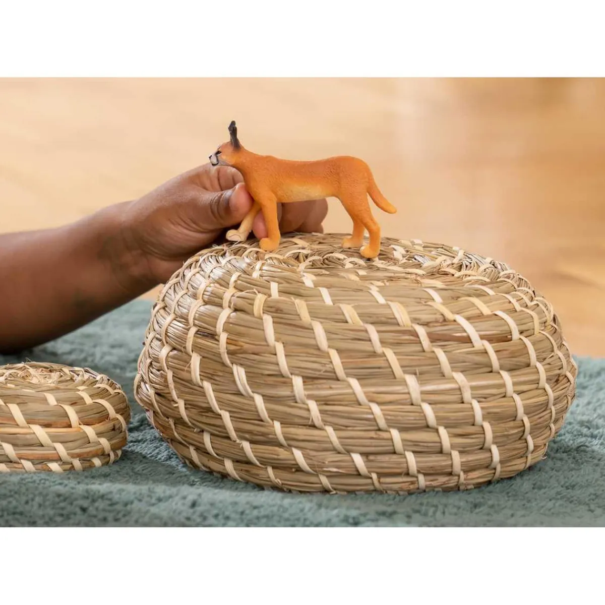 - Figura de juguete Caracal hembra Vida Salvaje (Varios modelos) ㅤ Coleccionables Y Mini Mundos