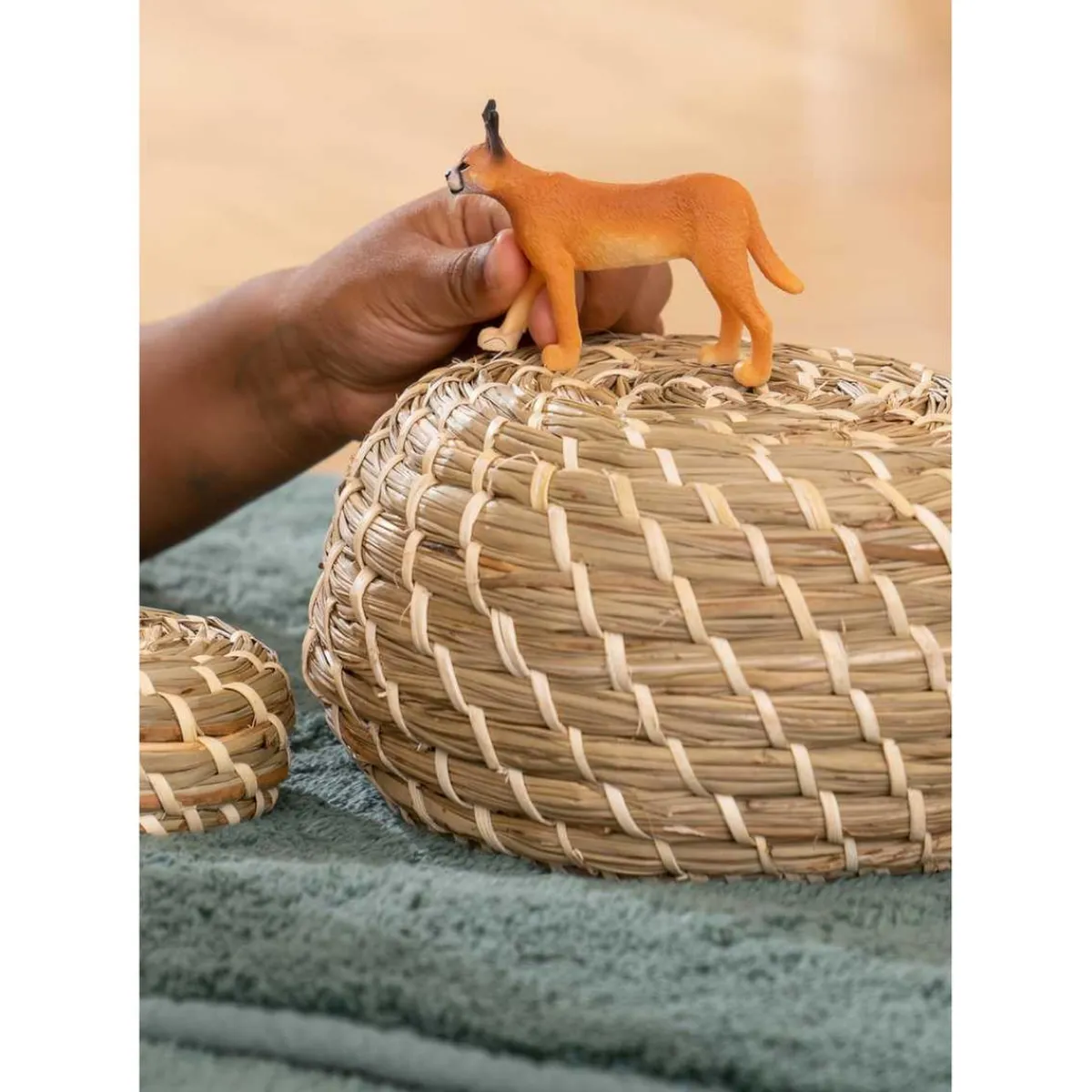 - Figura de juguete Caracal hembra Vida Salvaje (Varios modelos) ㅤ Coleccionables Y Mini Mundos