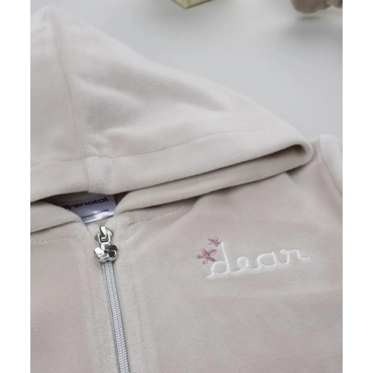 Sudadera de niña en terciopelo beige*Prenatal Sale