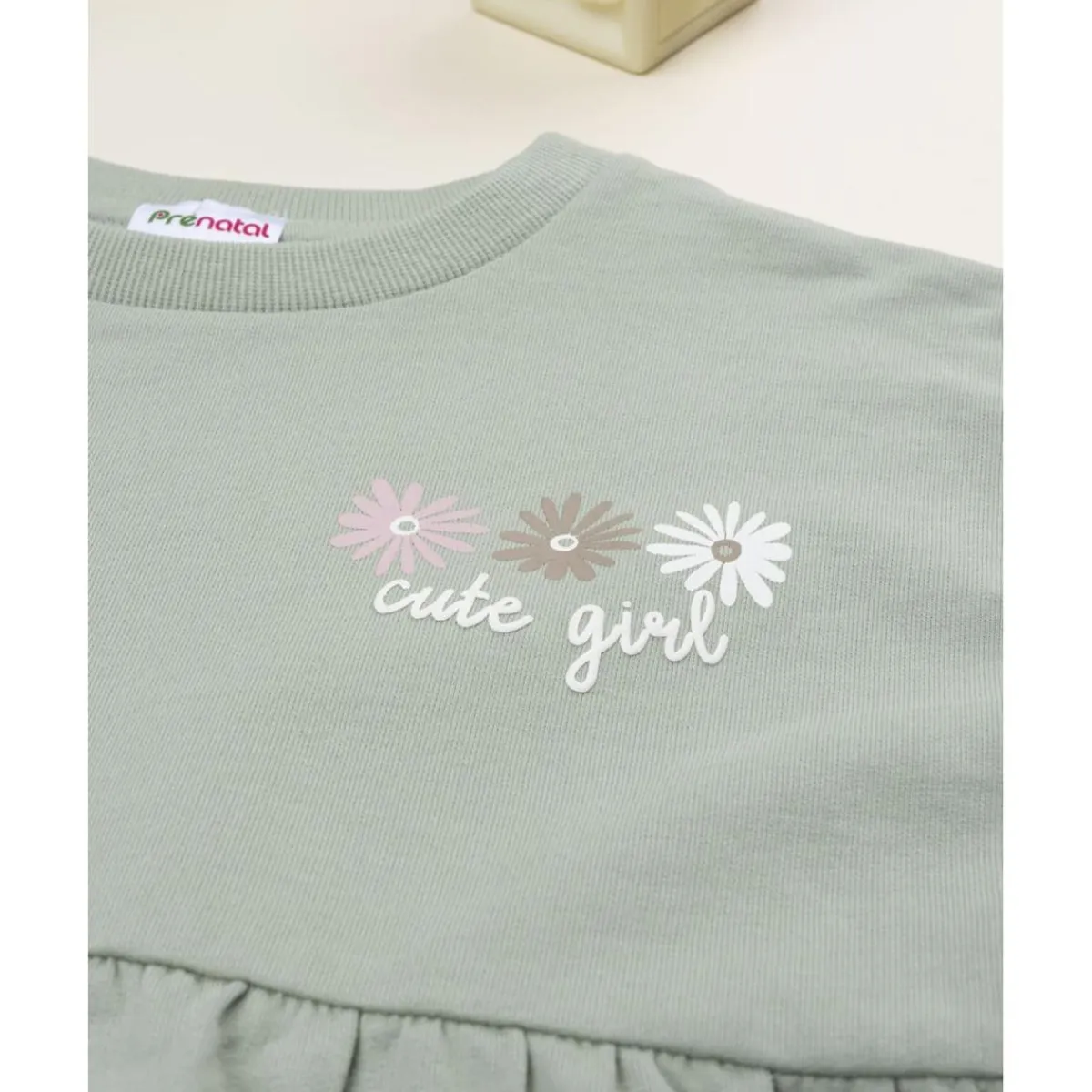 Outlet Sudadera niña verde con margaritas Niña 2-10 Años·Abrigos Y Plumíferos|Niña·Niña 2-10 Años